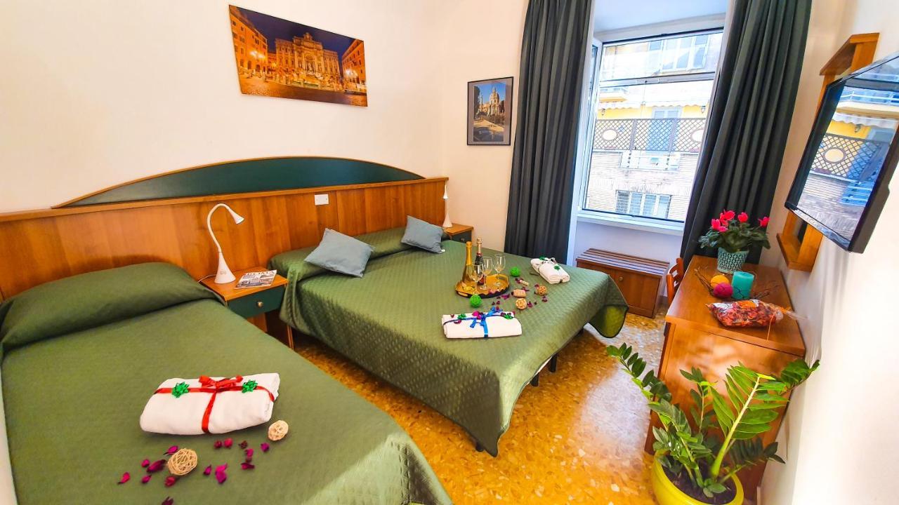 A Casa Simpatia - A Richiesta Parcheggio Gratuito ! Hotel Рим Екстериор снимка